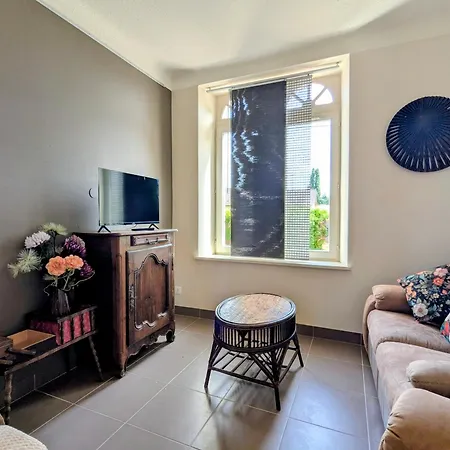 Villa Louis Guingot - Domaine Chateau Colin Belleau
